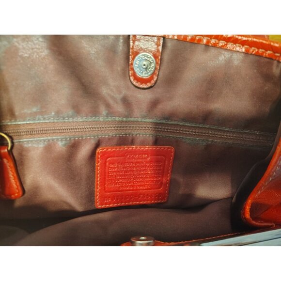 Vintage Coach Red Leather Shoulder Bag Embosses Stitching Inside Snap Pouch READ - Picture 11 of 13